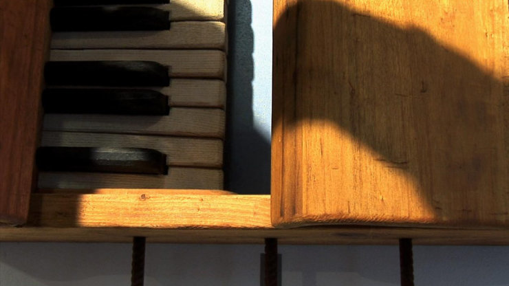 Detail of the artwork Piano duet from the Wooden Dimensions project